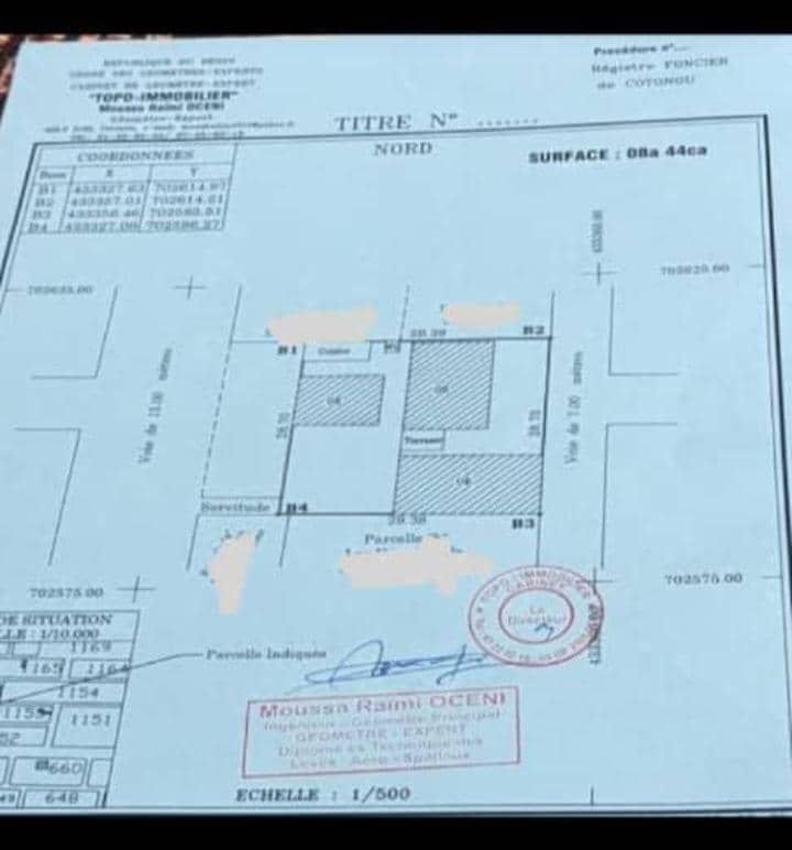 Parcelle à vendre à Cotonou haie vive