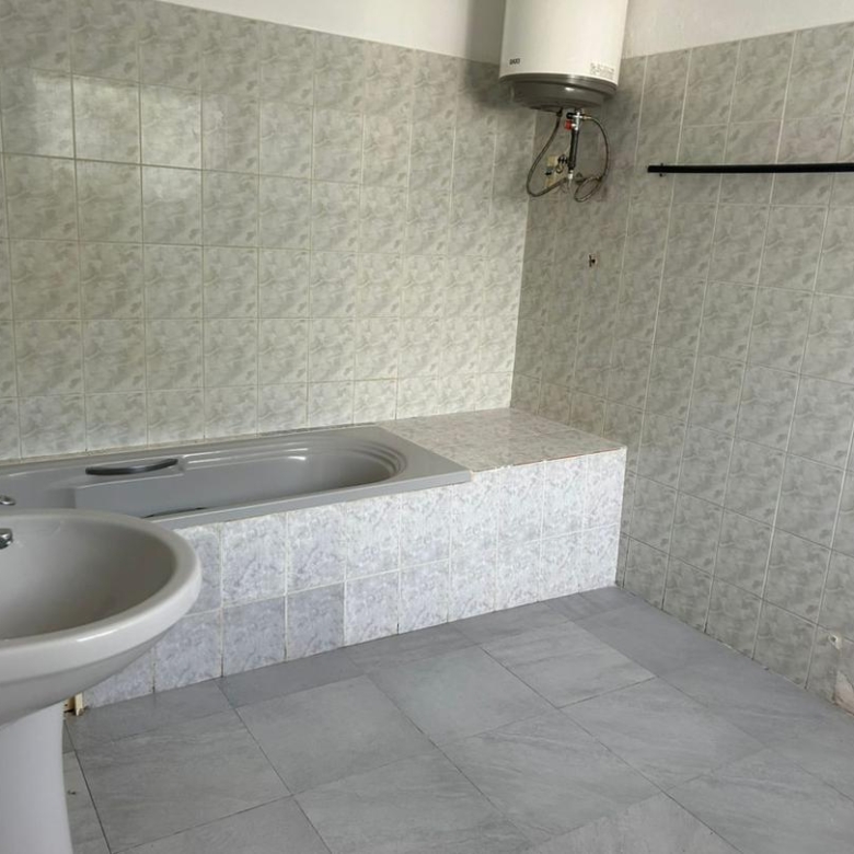 Villa à louer à Cotonou Cocotiers