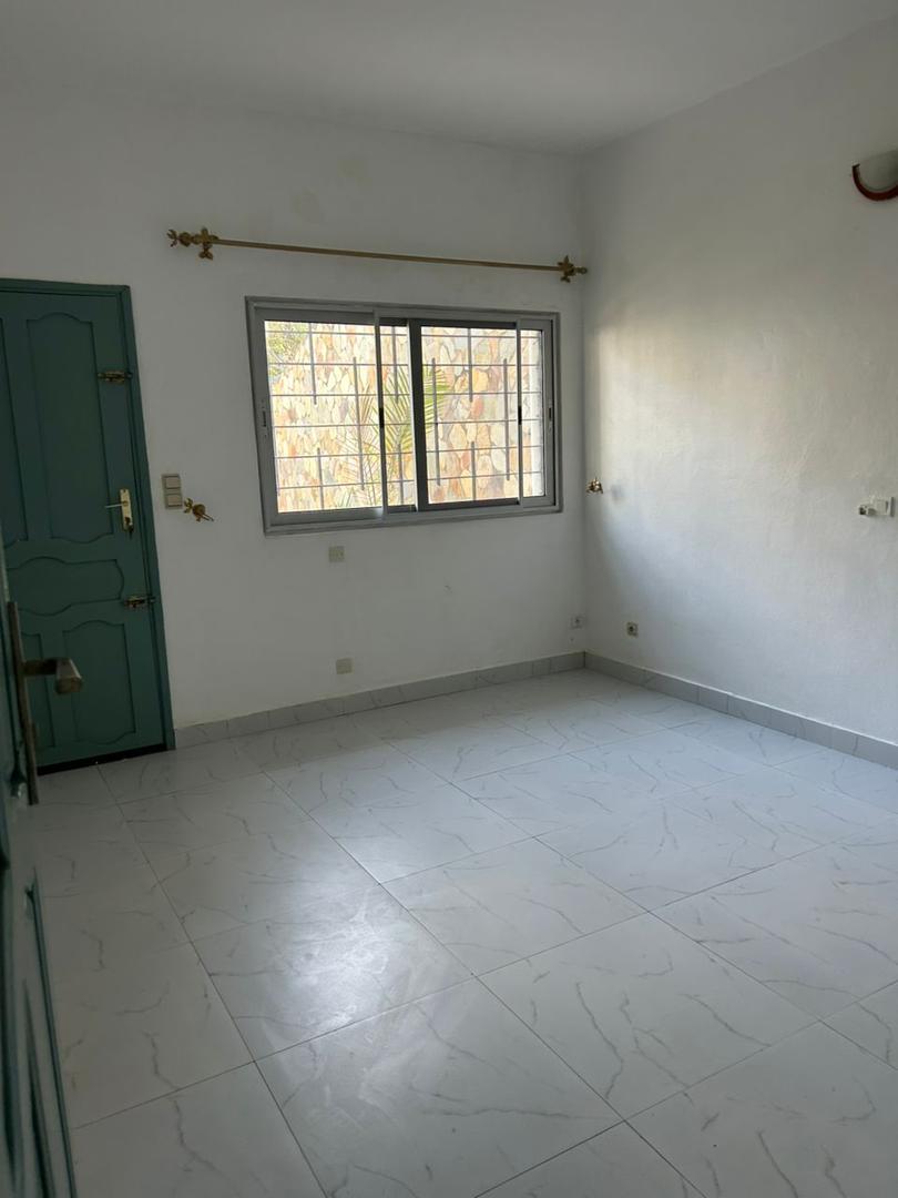 Villa à louer à Cotonou Cocotiers