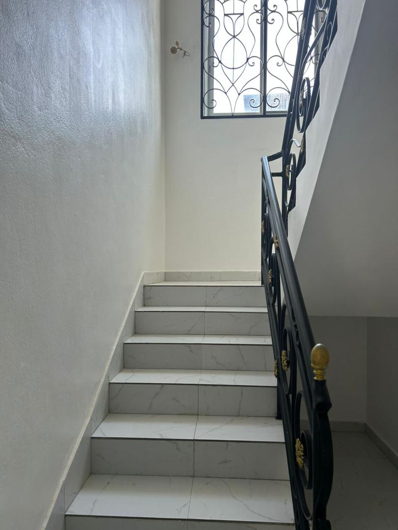 Villa à louer à Cotonou Cocotiers