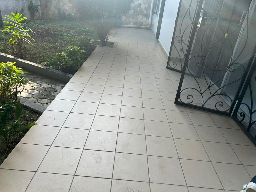 Villa à louer à Cotonou Cocotiers