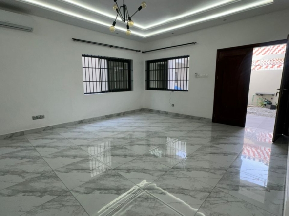 Villa à louer à Cotonou Fidjrossè
