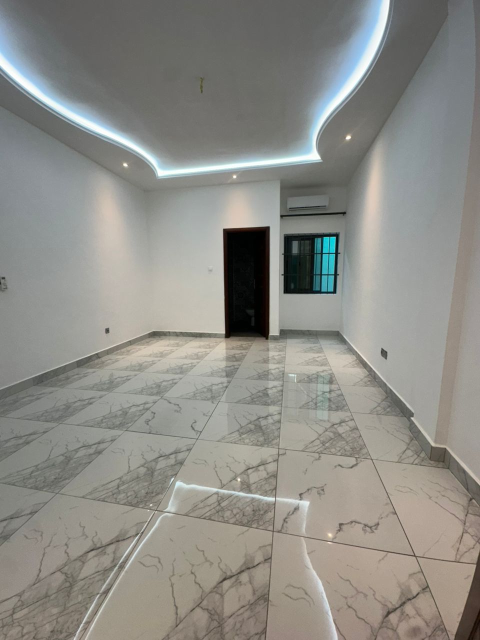 Villa à louer à Cotonou Fidjrossè