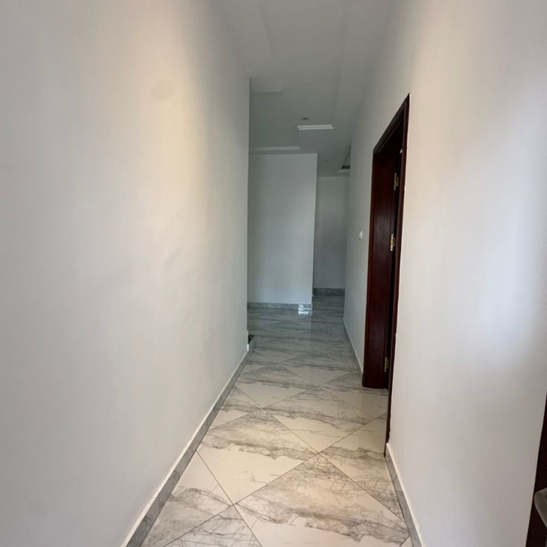 Villa à louer à Cotonou Fidjrossè