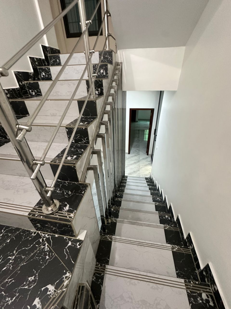 Villa à louer à Cotonou Fidjrossè