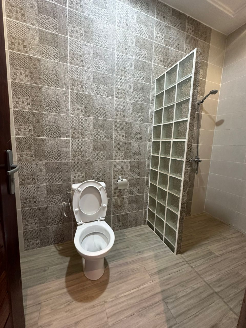 Villa à louer à Cotonou Fidjrossè