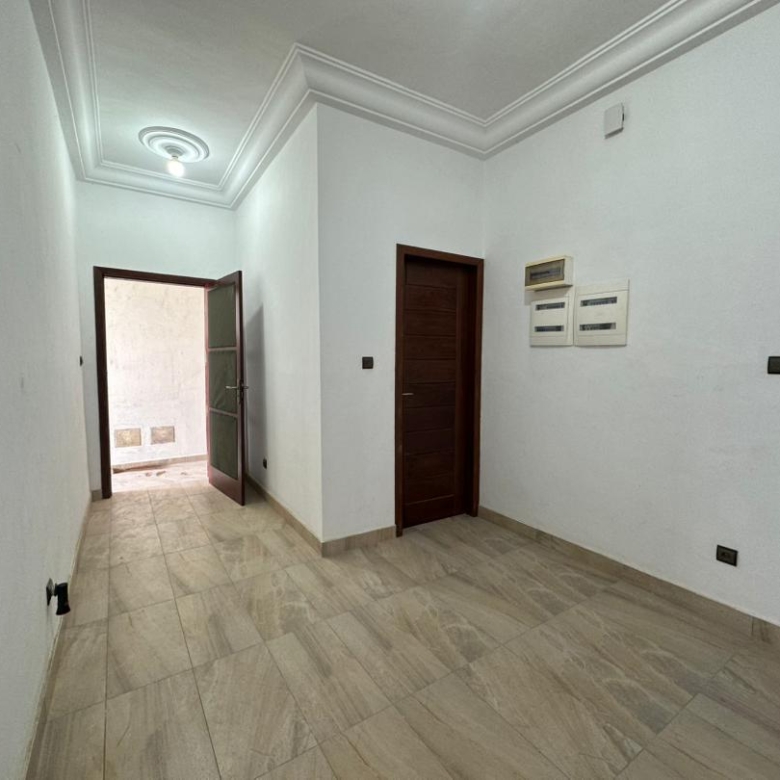 Villa à vendre à Cotonou Fidjrossè