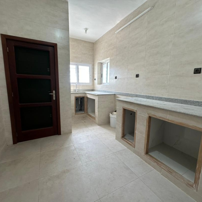 Villa à vendre à Cotonou Fidjrossè