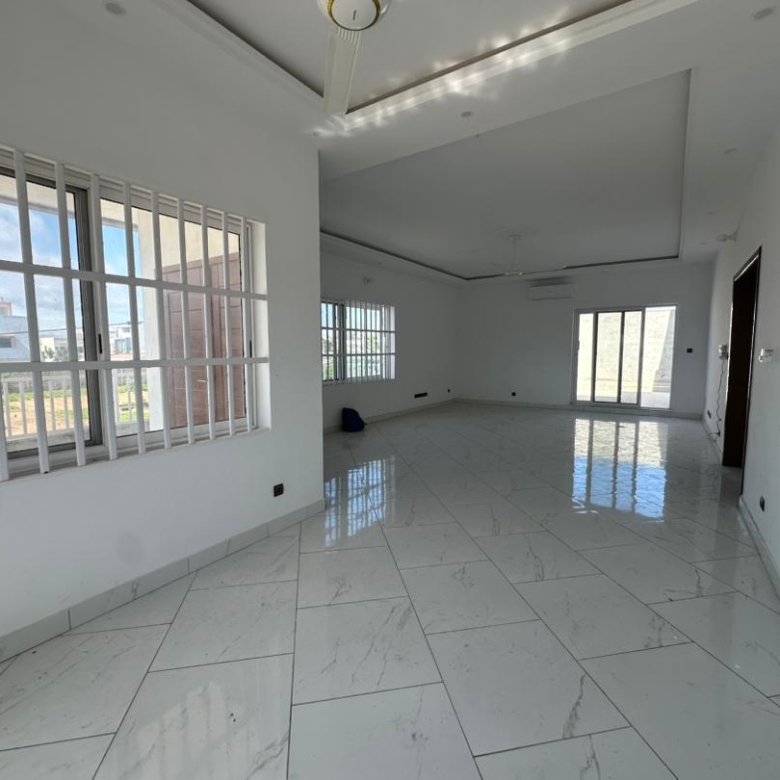 Villa à vendre à Cotonou Fidjrossè