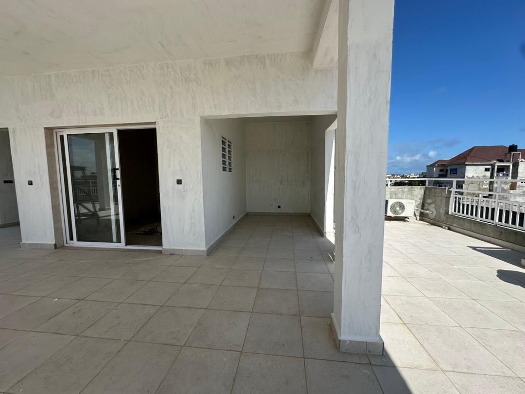 Villa à vendre à Cotonou Fidjrossè