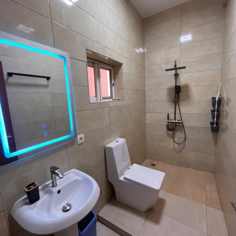 Villa duplex meublée à louer à Cotonou Vedoko