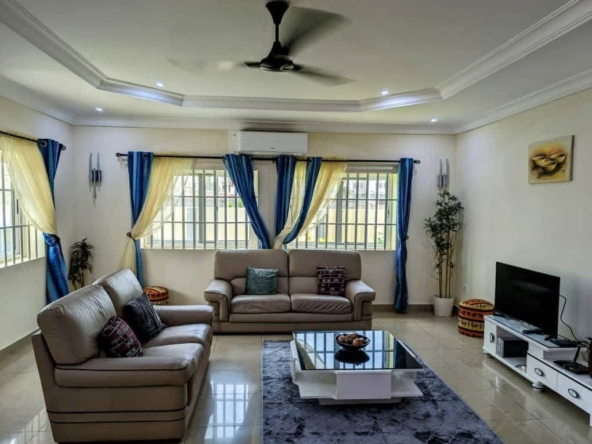 Villa meublée à louer à Cotonou Fidjrossè