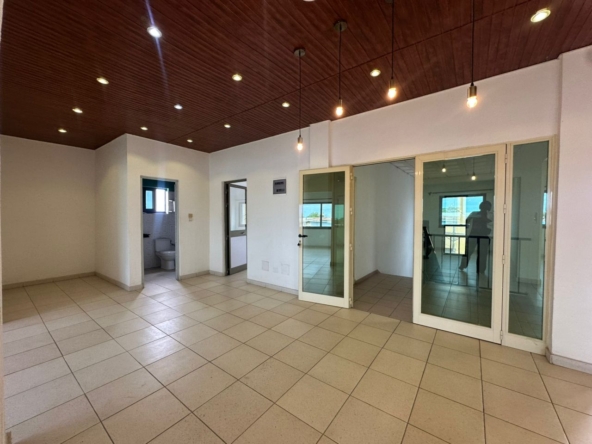 Bureaux à louer à Akpakpa quartier Jack