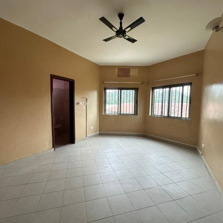 Immeuble à vendre à Cotonou Agla Akplomè