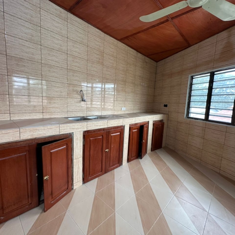 Immeuble à vendre à Cotonou Agla Akplomè