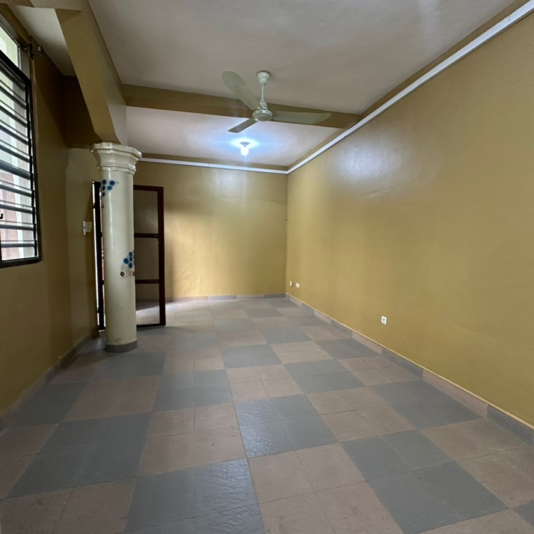 Immeuble à vendre à Cotonou Agla Akplomè