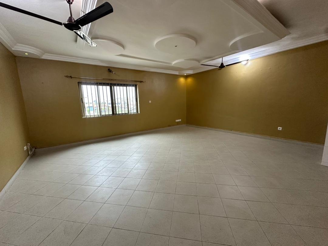 Immeuble à vendre à Cotonou Agla Akplomè