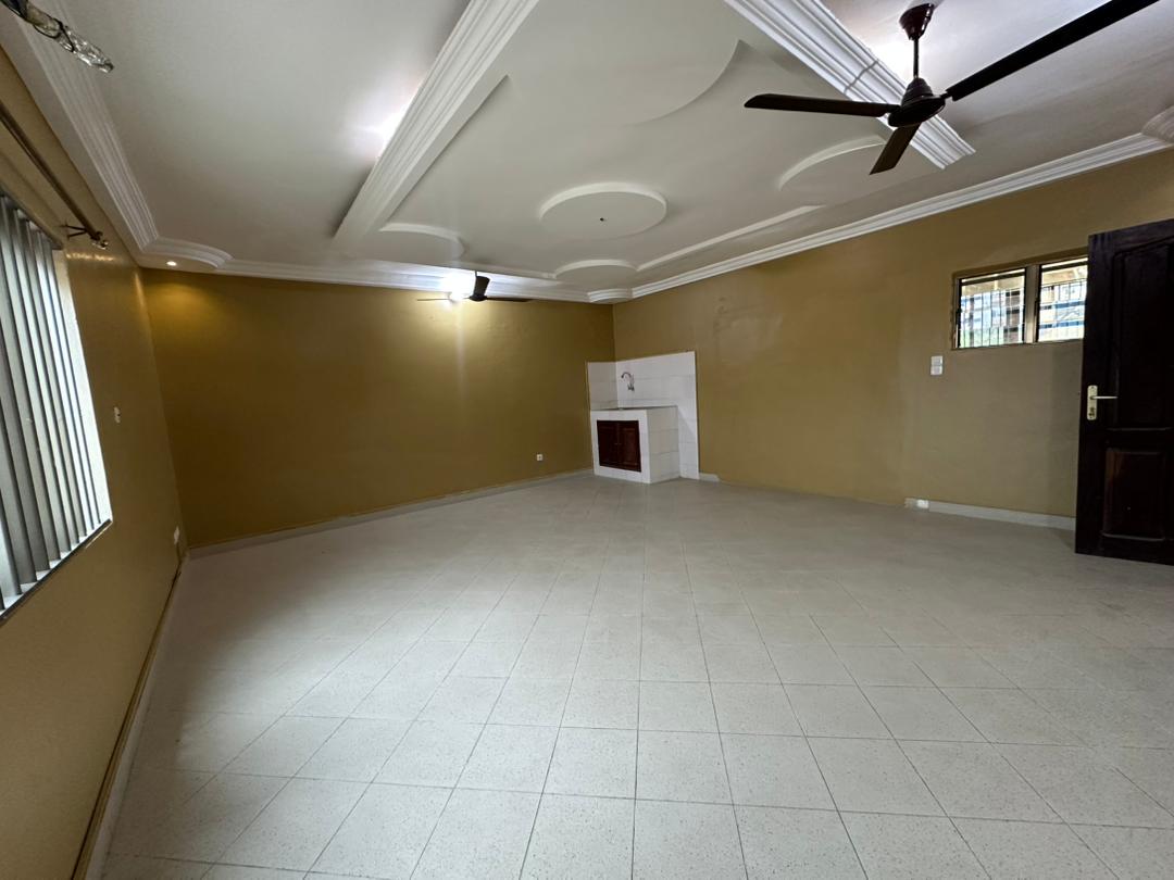 Immeuble à vendre à Cotonou Agla Akplomè