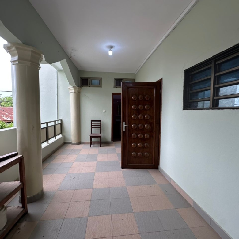 Immeuble à vendre à Cotonou Agla Akplomè