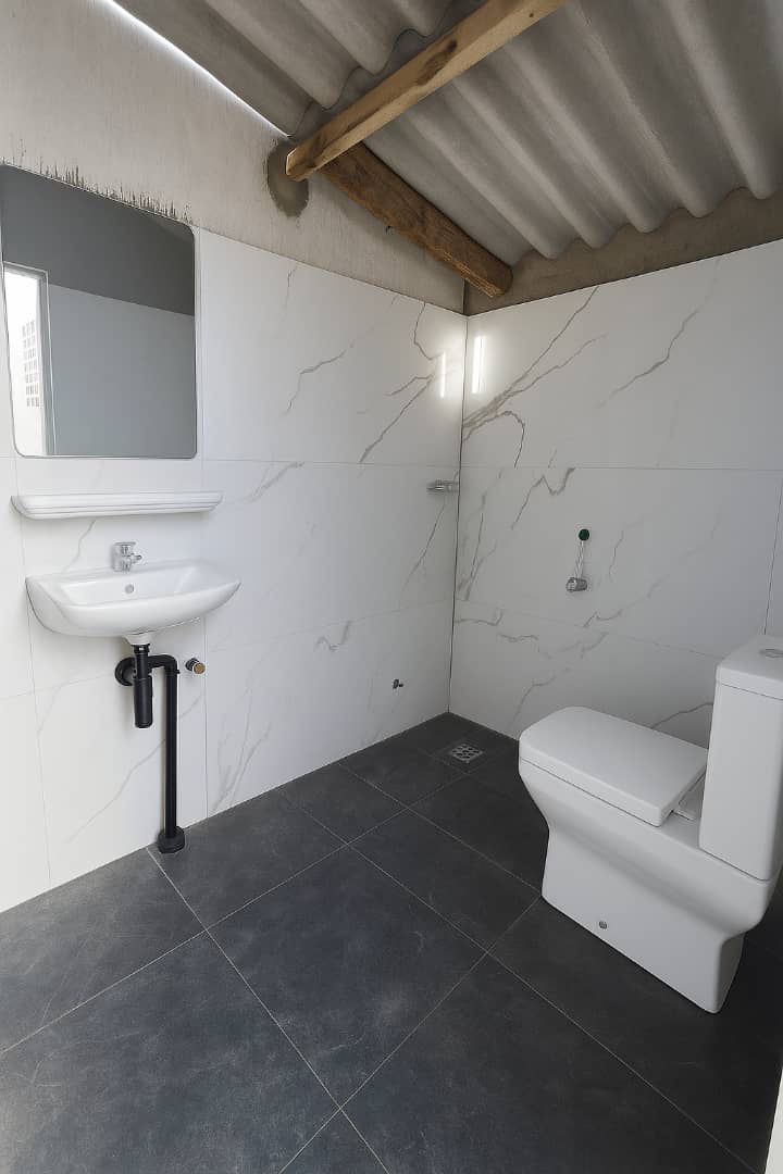 Villa R+1 à vendre à Grand Popo