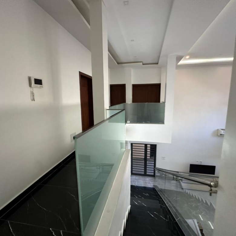 Villa à vendre à Cotonou Agla (19)