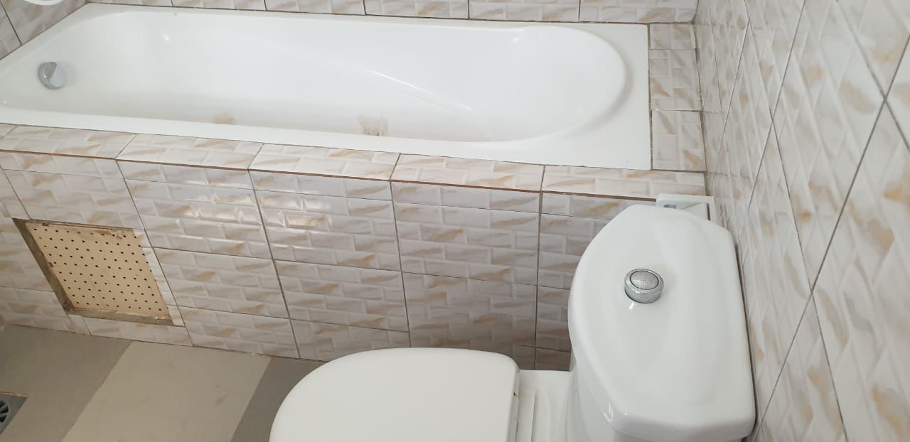 Villa basse à louer à Fidjrossè carrefour club des rois