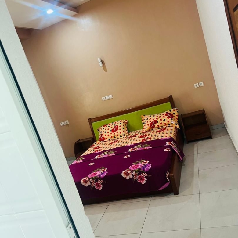 Villa meublée à louer avec piscine à Cotonou Akpakpa