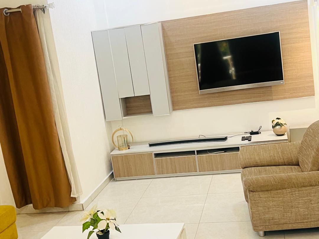 Villa meublée à louer avec piscine à Cotonou Akpakpa