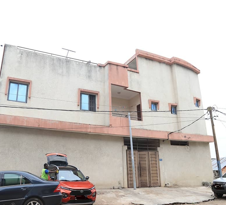 Immeuble Locatif à vendre à Gbégamey