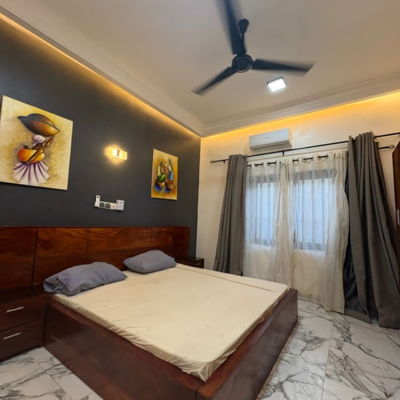 Villa R+1 meublée à vendre à Abomey-Calavi Zoundja