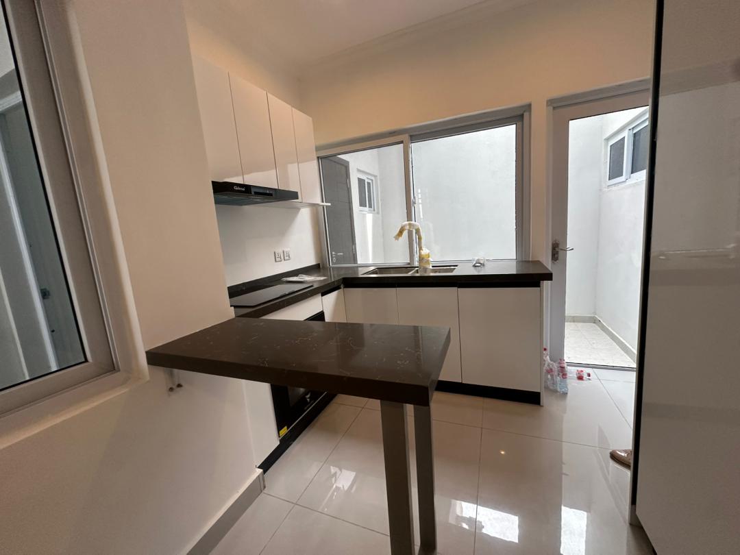 Villa R+2 à vendre à Cotonou Akpakpa CENSAD