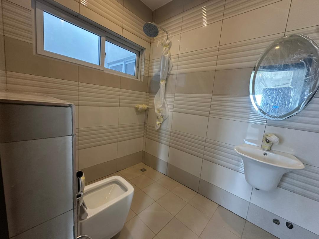 Villa R+2 à vendre à Cotonou Akpakpa CENSAD