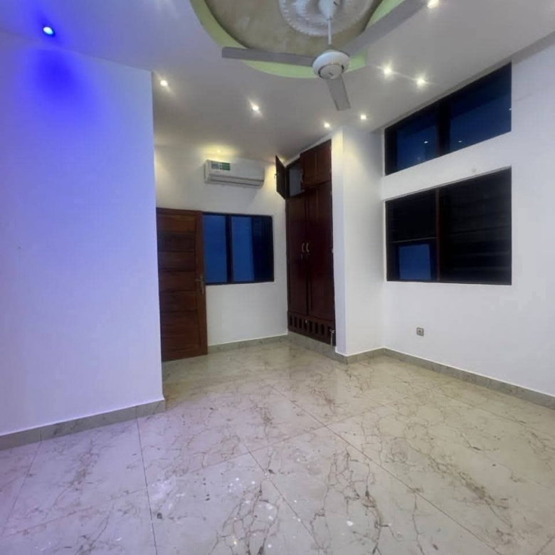 Villa à louer à Abomey-Calavi Cité Arconville