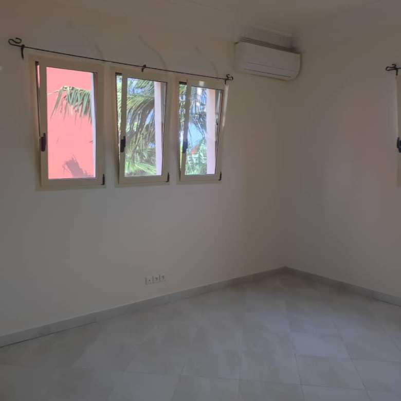 Villa à louer à Cotonou Cocotiers