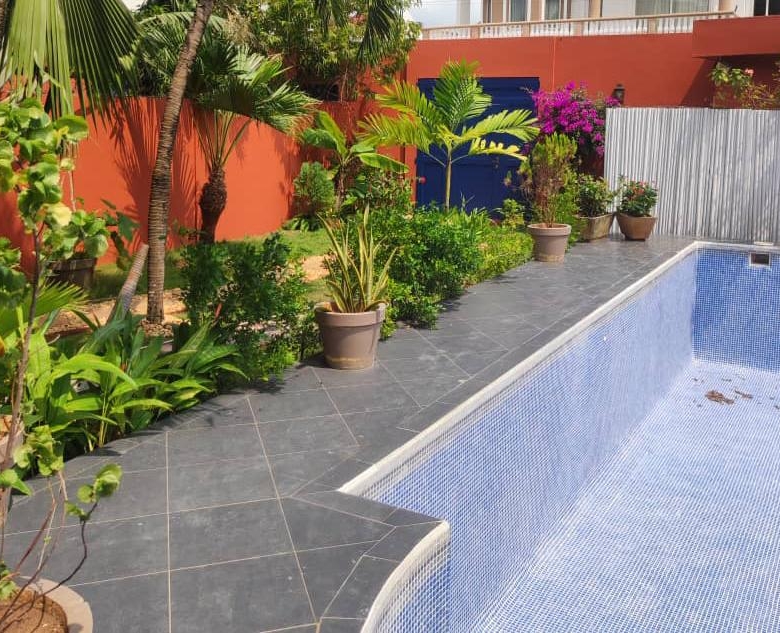 Villa à louer à Cotonou Cocotiers