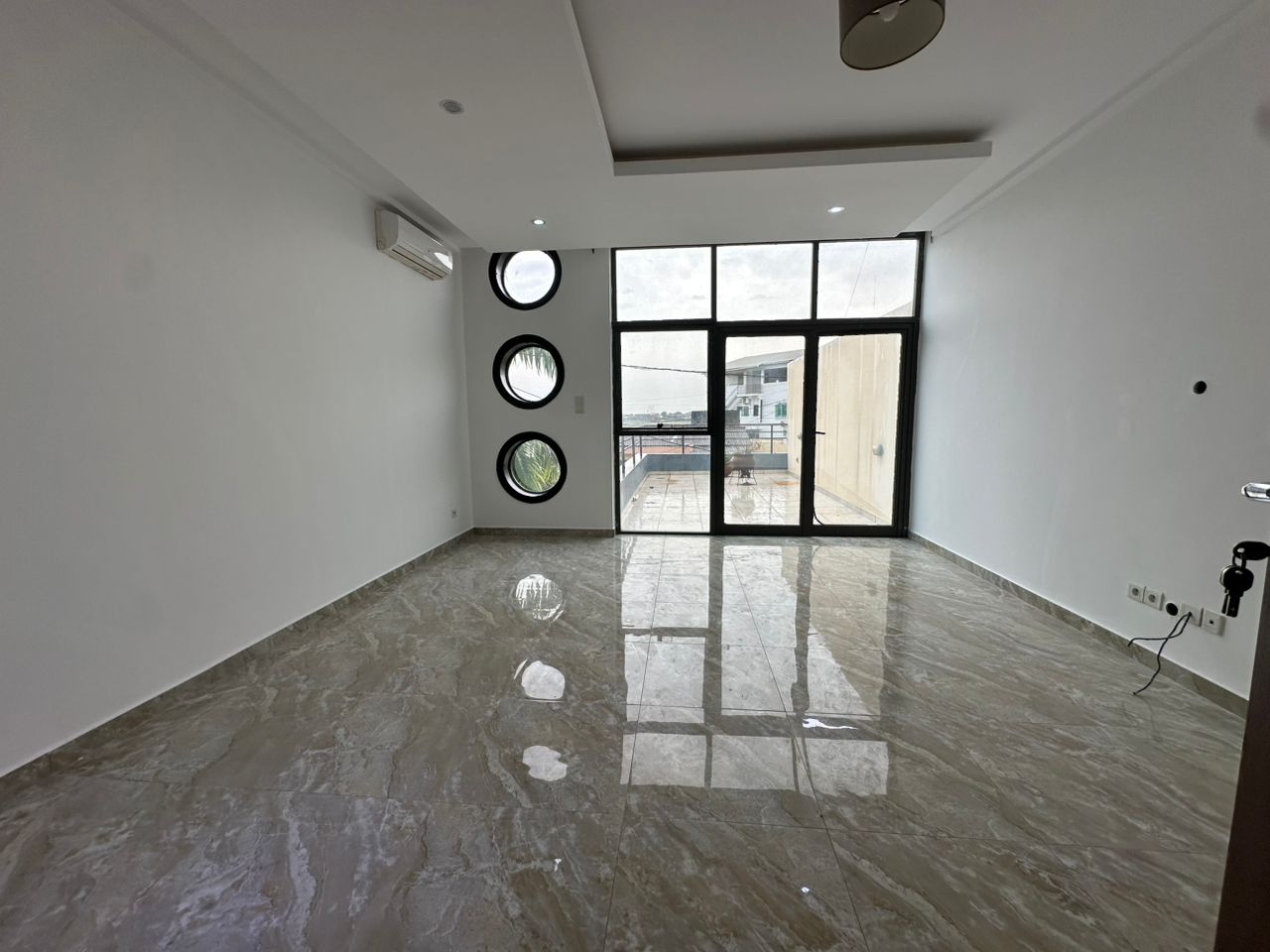 Villa à louer à Cotonou Haie Vive