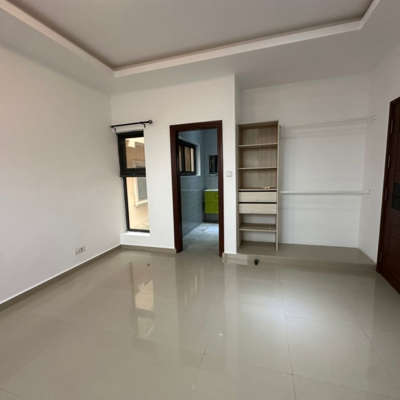 Villa à louer à Cotonou Haie Vive