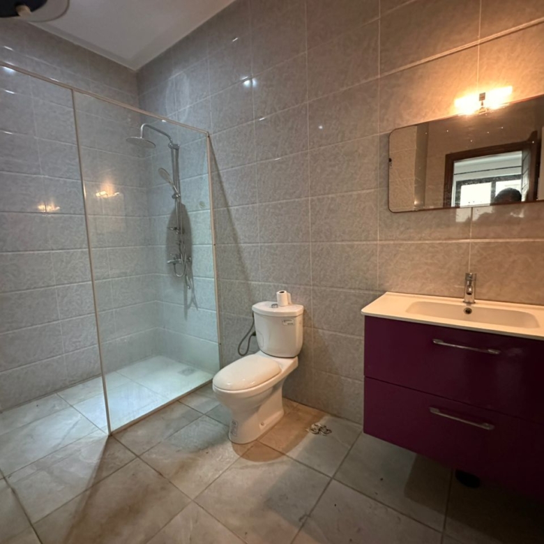 Villa à louer à Cotonou Haie Vive