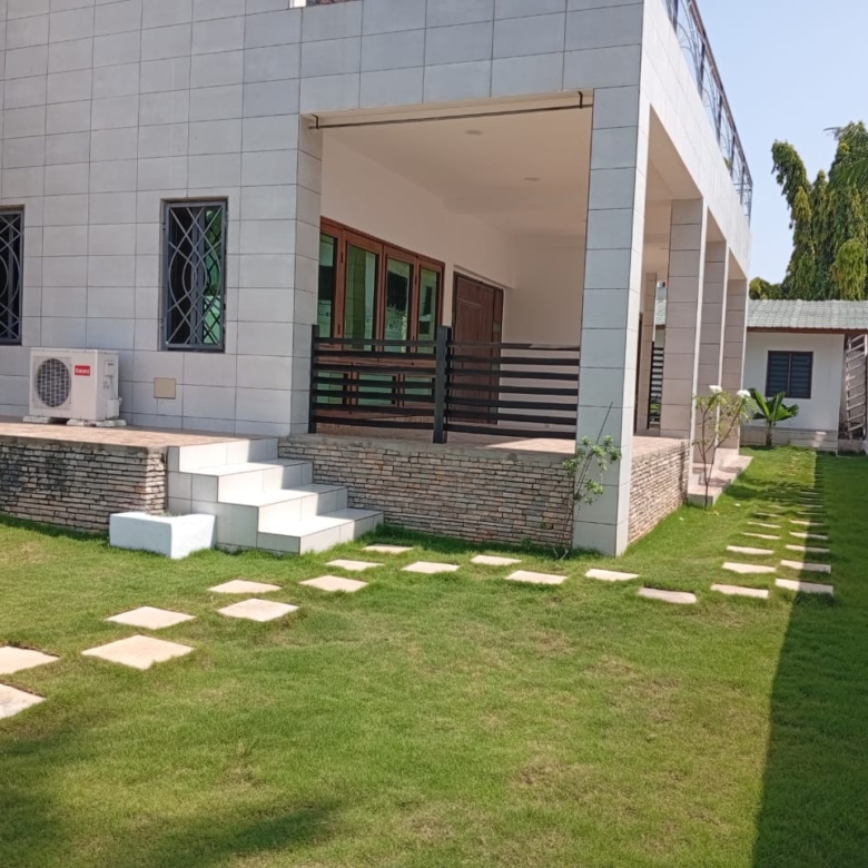 Villa à louer à Cotonou Haie-Vive