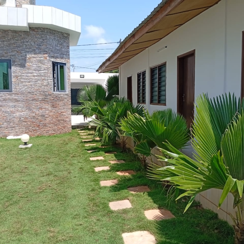 Villa à louer à Cotonou Haie-Vive