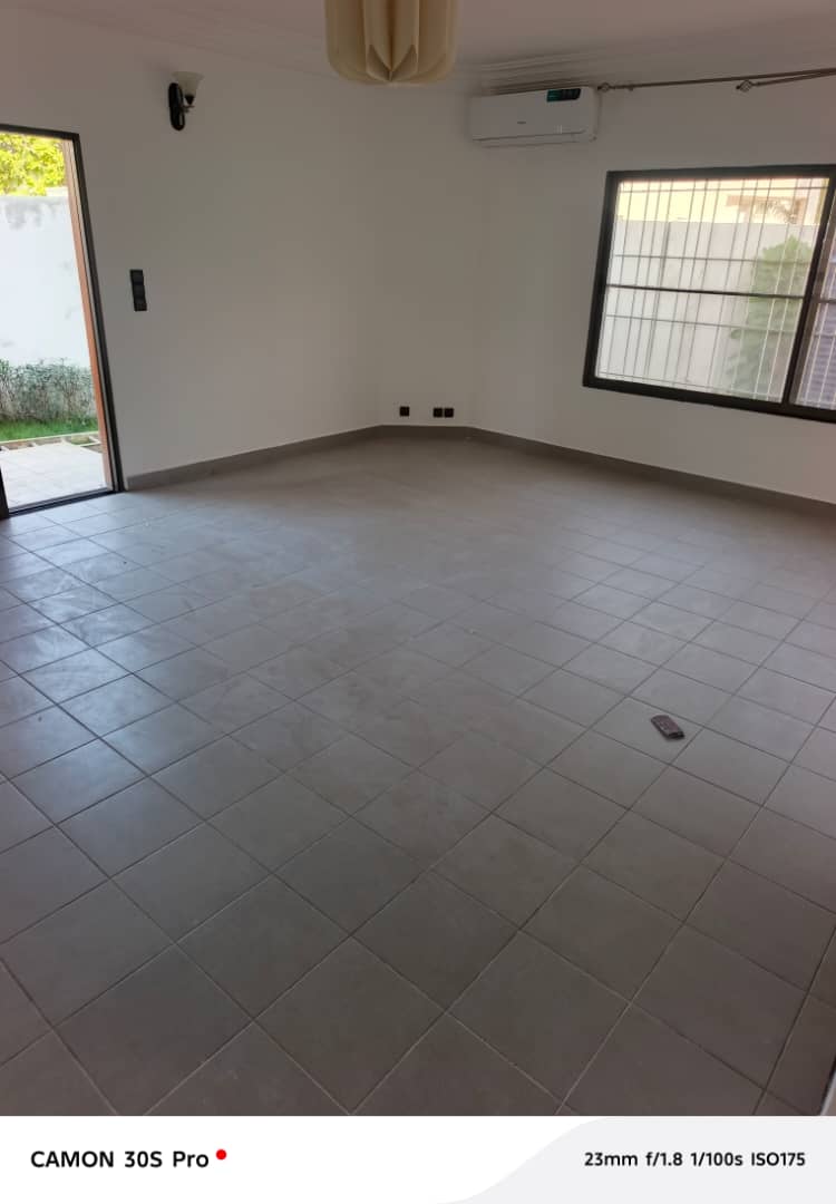 Villa à louer à Cotonou Les Cocotiers