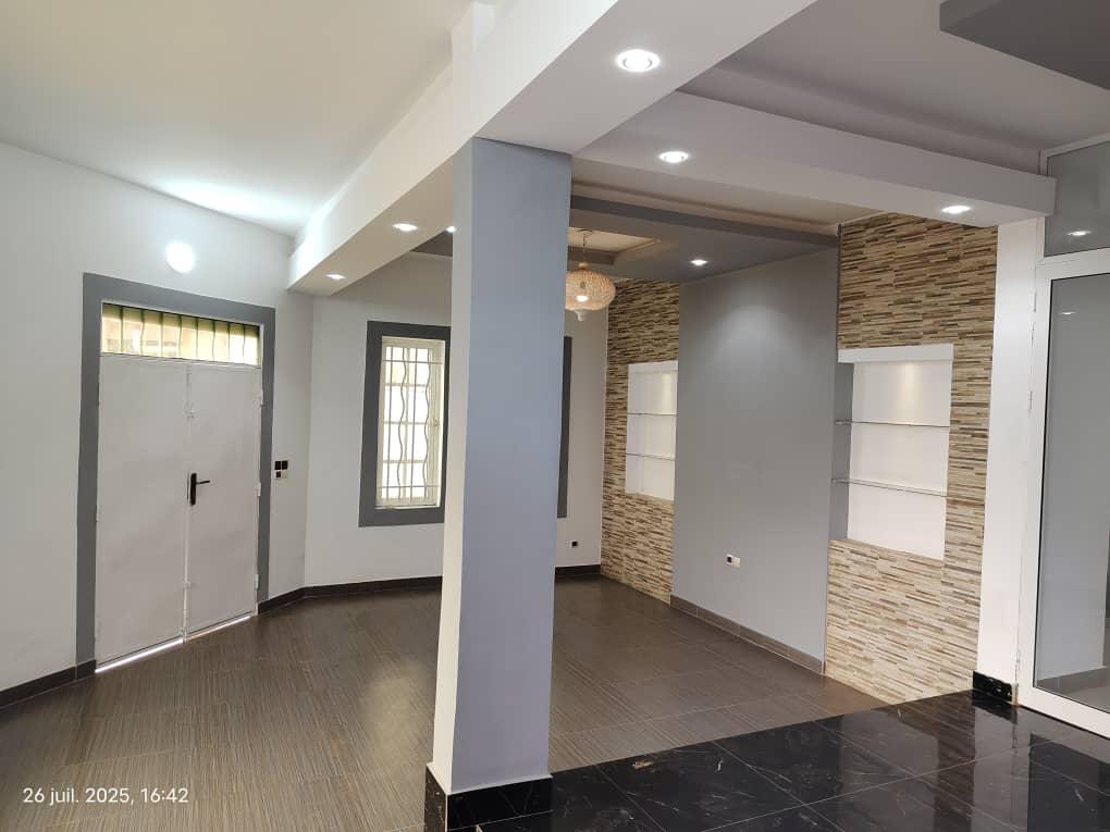 Villa à vendre à Abomey-Calavi Aidégnon