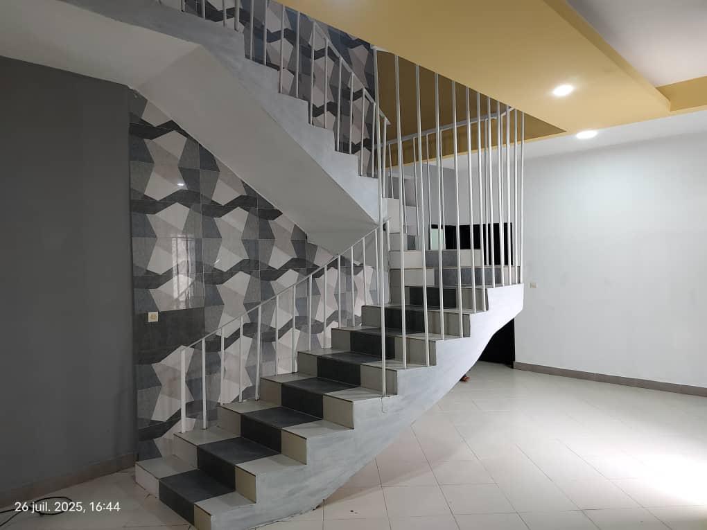 Villa à vendre à Abomey-Calavi Aidégnon