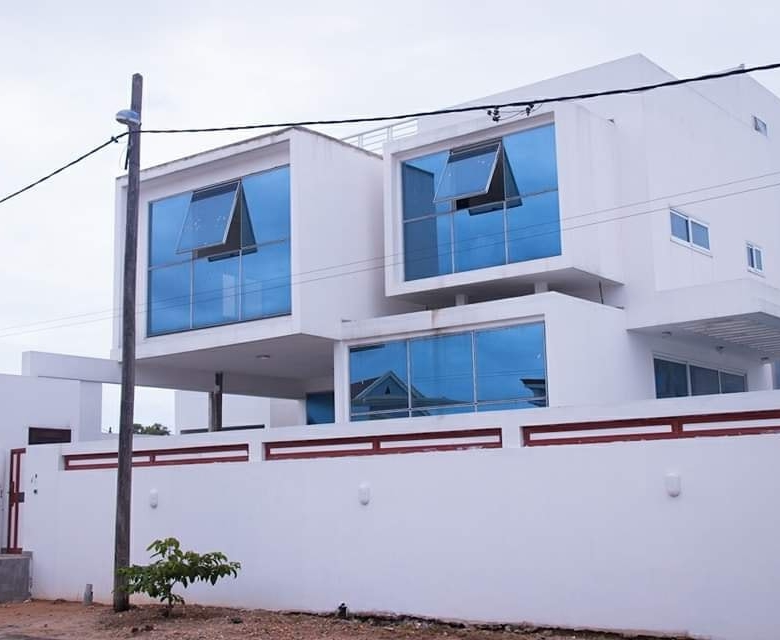 Villa à vendre à Cotonou Akpakpa CEN-SAD