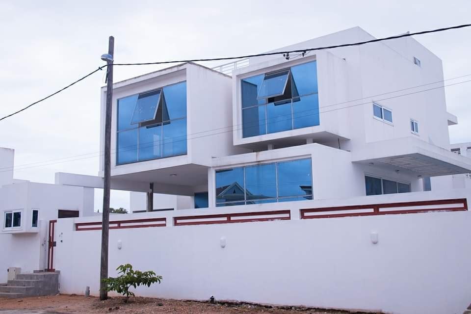 Villa à vendre à Cotonou Akpakpa CEN-SAD
