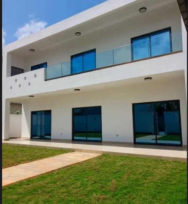 Villa à vendre à Cotonou Akpakpa CENSAD