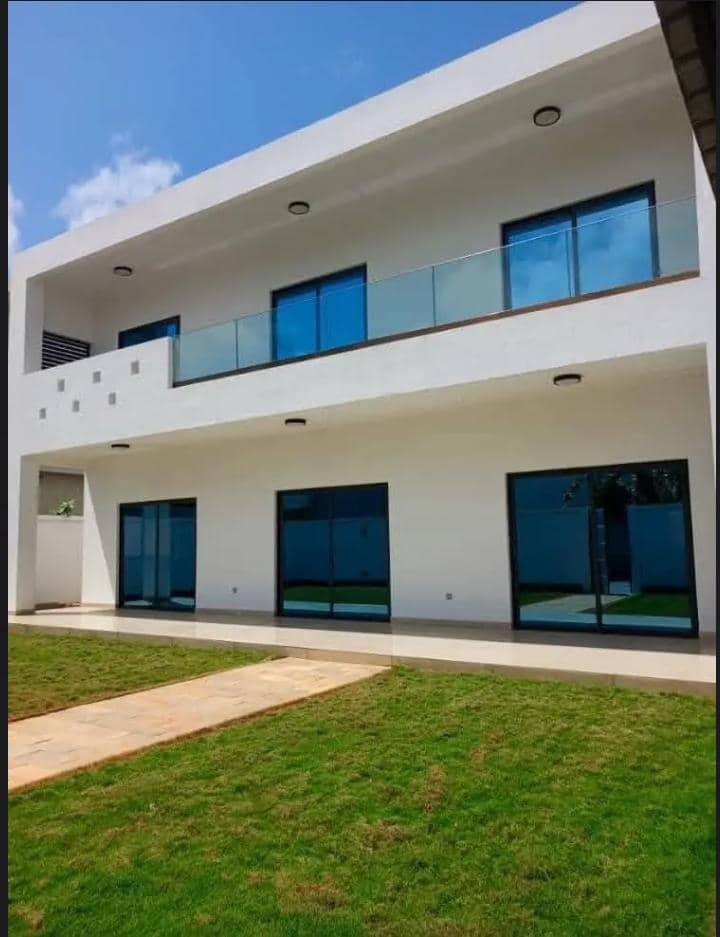 Villa à vendre à Cotonou Akpakpa CENSAD