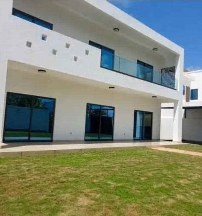 Villa à vendre à Cotonou Akpakpa CENSAD