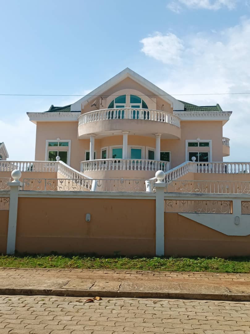 Villa à vendre à Cotonou Akpakpa CENSAD
