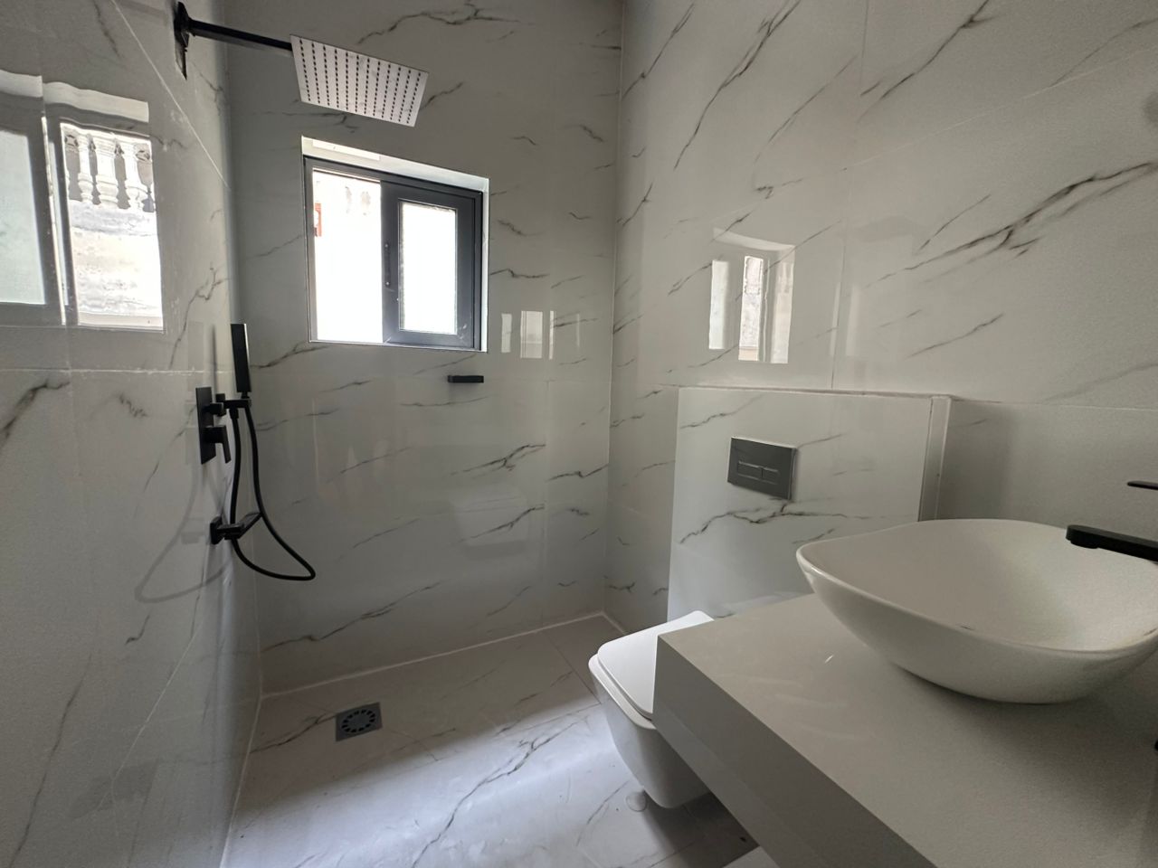 Villa à vendre à Cotonou Fidrossè Plage